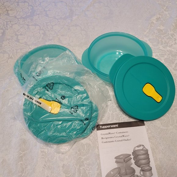 Tupperware CrystalWave Bowl, Set of 2
